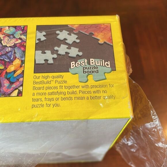 Visual Echo Butterflies 500 Piece Puzzle 20x16" 3D look but Flat Butterfly Magic - Picture 10 of 11